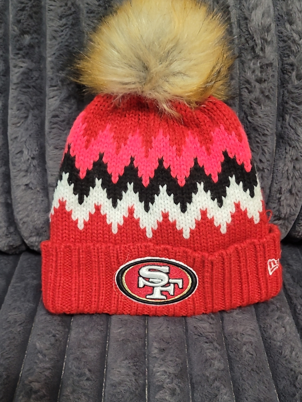 San Francisco 49ers Womens Knit Pom Beanie - Red, Pink, White, Black, Gold